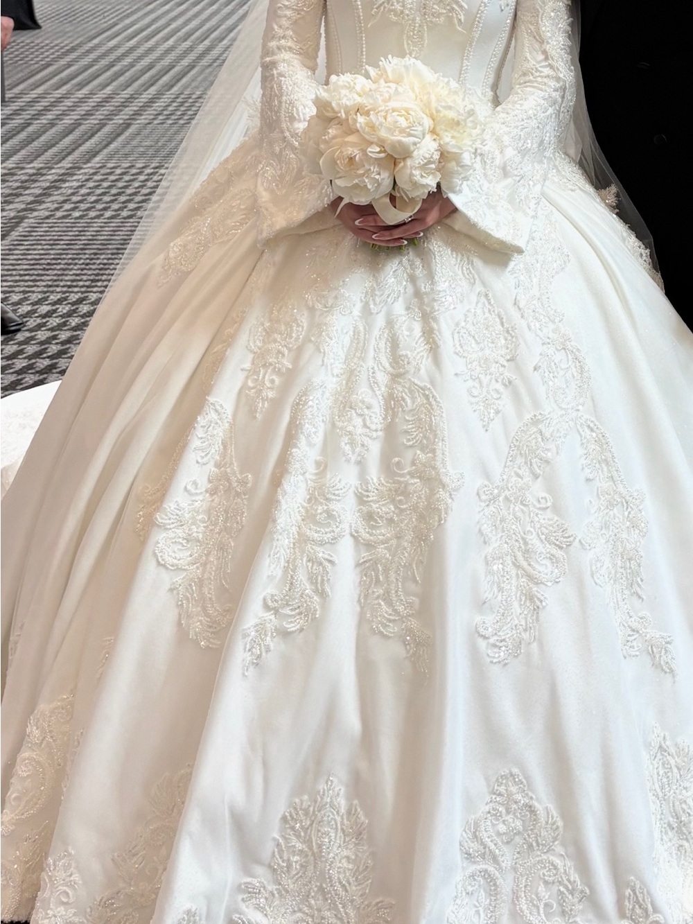 Wedding Dress
Custom Luxury Modest Wedding Dress